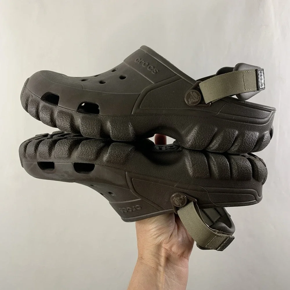 Crocs Iconic Comfort Clogs Adjustable Ankle Strap Mens 8 Womens 10 Brown Outdoor - Picture 7 of 9